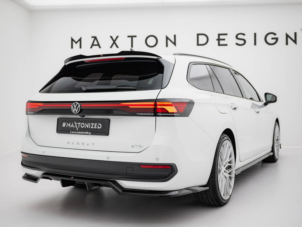 Rear Splitter (Vertical Bars) compatible with Volkswagen Passat B9