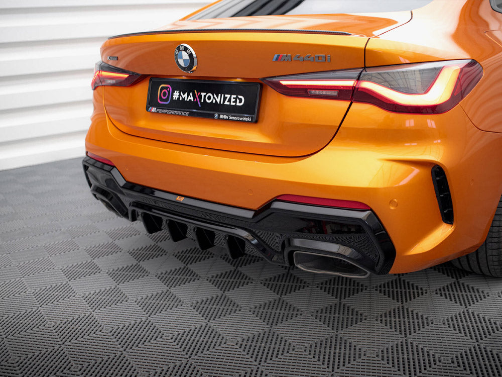Rear Valance compatible with BMW M440i G22 / G23 / G22 Facelift / G23 Facelift