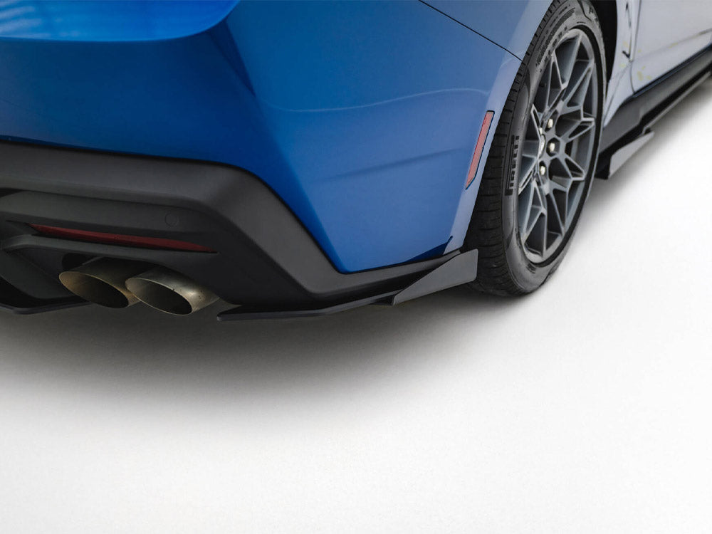 Street Pro Rear Side Splitters + Flaps compatible with Ford Mustang GT Mk7