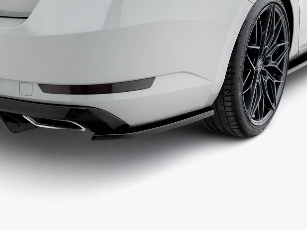 Rear Side Splitters V.3 compatible with Skoda Superb Liftback / Combi Mk3