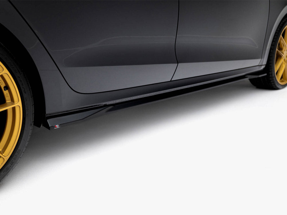 Side Skirts Diffusers V.3 compatible with Skoda Octavia RS Liftback / Estate Mk4 Facelift