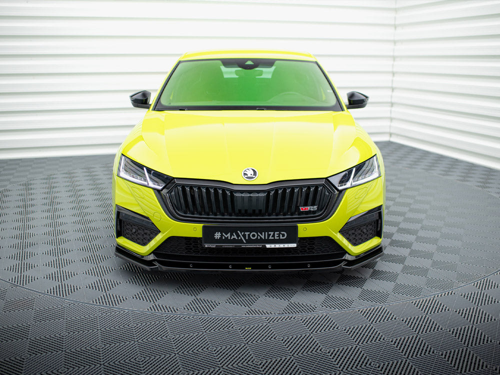 Full Body Kit compatible with Skoda Octavia RS Mk4