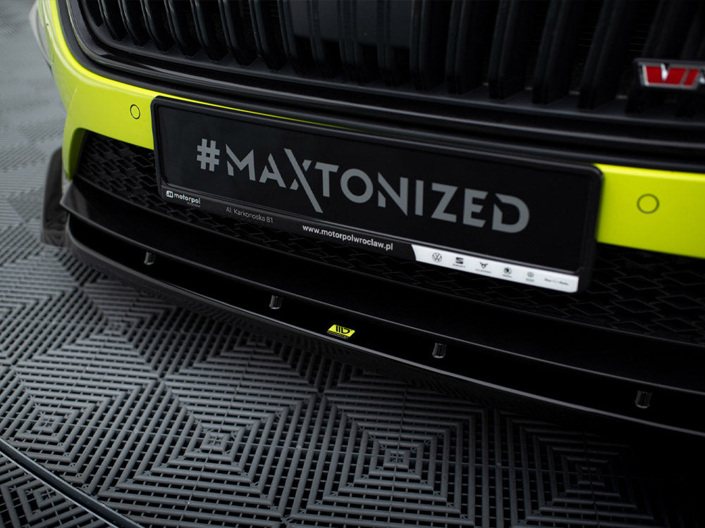 Full Body Kit compatible with Skoda Octavia RS Mk4