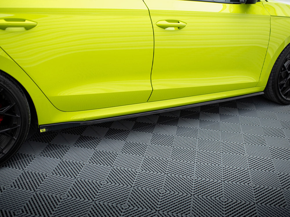 Full Body Kit compatible with Skoda Octavia RS Mk4