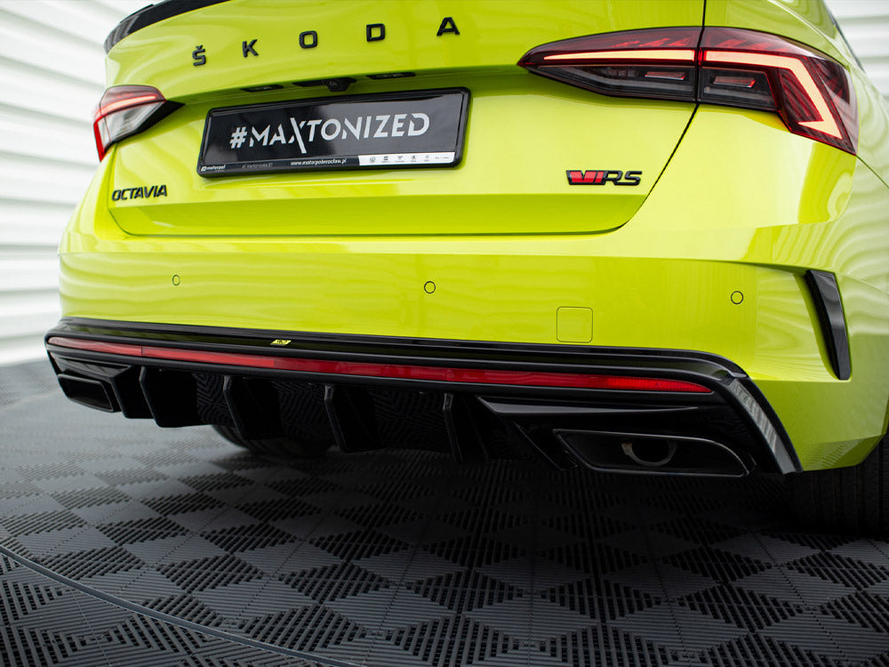 Full Body Kit compatible with Skoda Octavia RS Mk4