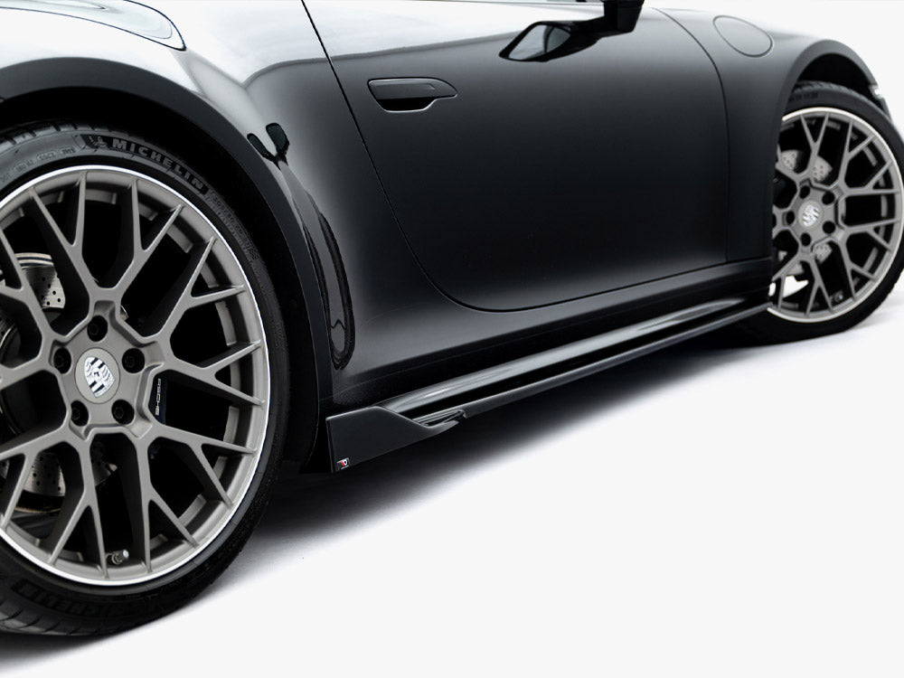 Side Skirts Diffusers V.2 compatible with Porsche 911 Carrera Sport Design 992