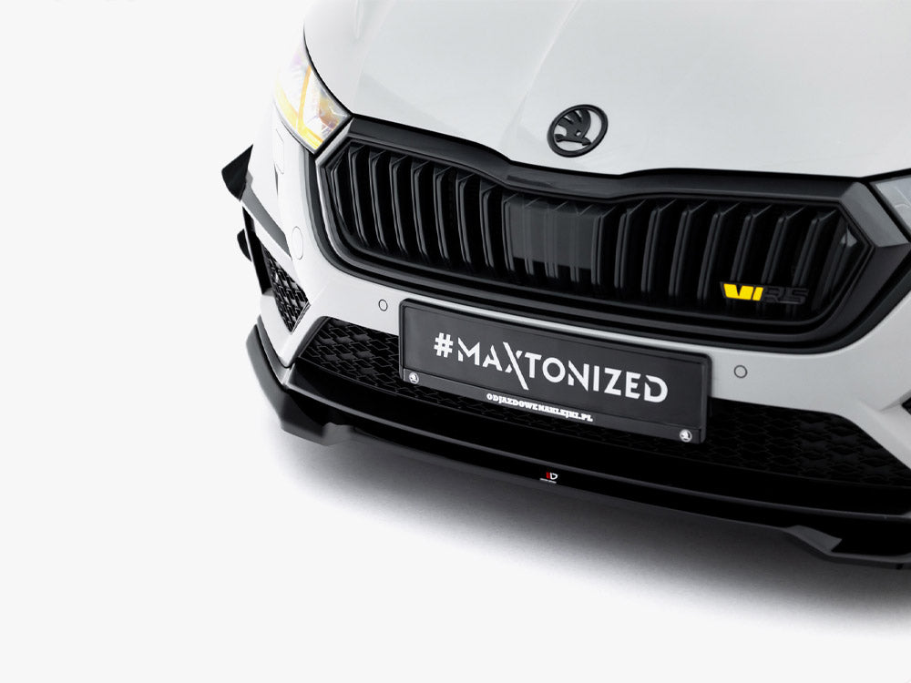 Front Splitter V.4 compatible with Skoda Octavia RS Mk4