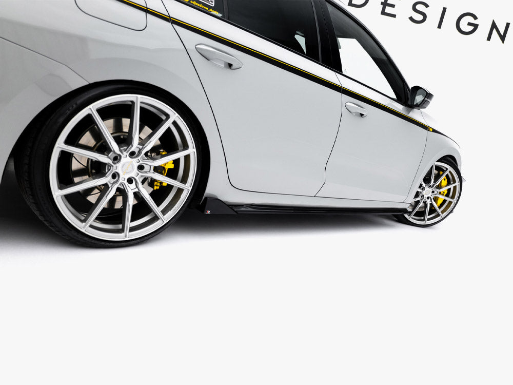 Full Body Kit Set 2 compatible with Skoda Octavia RS Estate Mk4