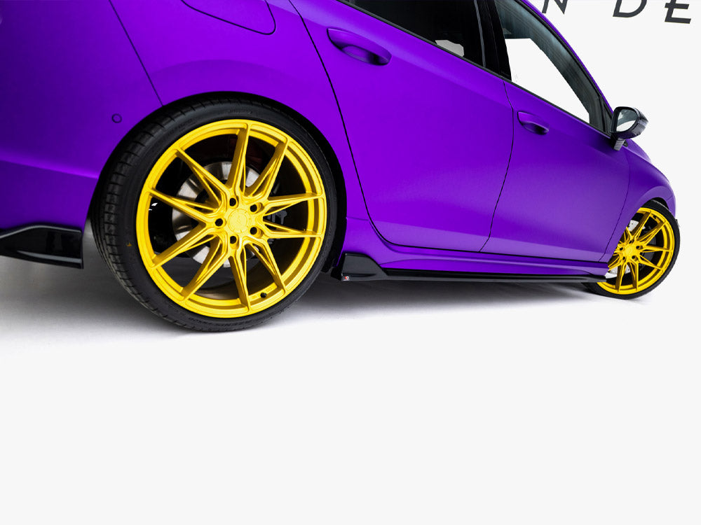 Side Skirts Diffusers V.4 compatible with Volkswagen Golf R Mk8 / Mk8 Facelift