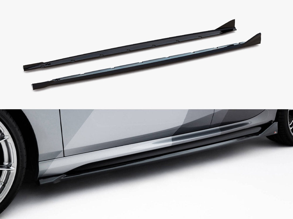 Side Skirts Diffusers V.2 compatible with BMW M135i F70