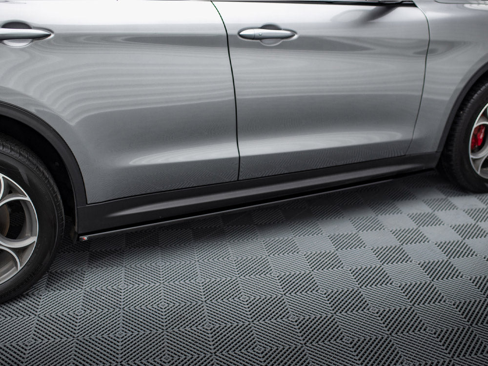 Side Skirts Diffusers compatible with Alfa Romeo Stelvio Mk1