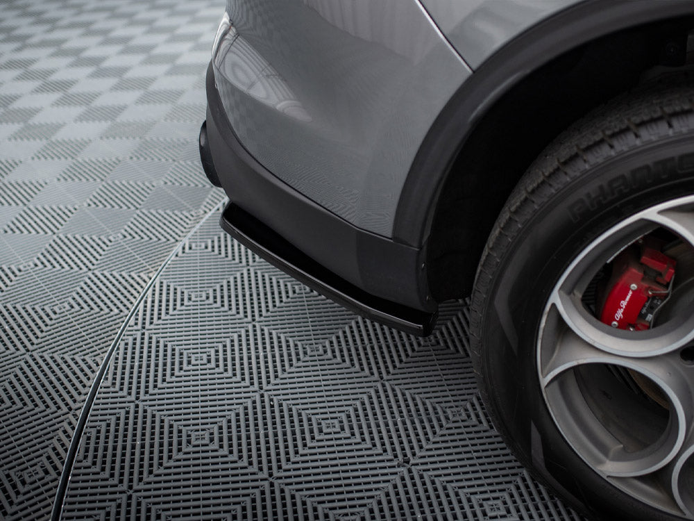 Full Body Kit compatible with Alfa Romeo Stelvio Mk1