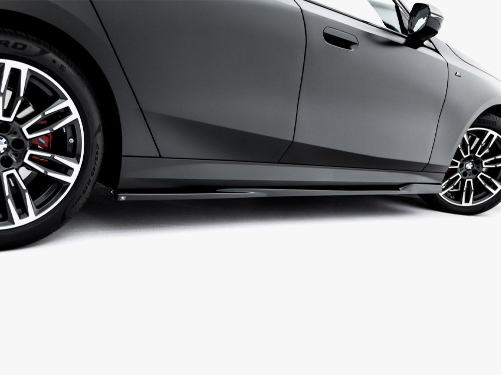 Side Skirts Diffusers V.2 compatible with BMW 5 M-Pack Sedan / Touring G60 / G61