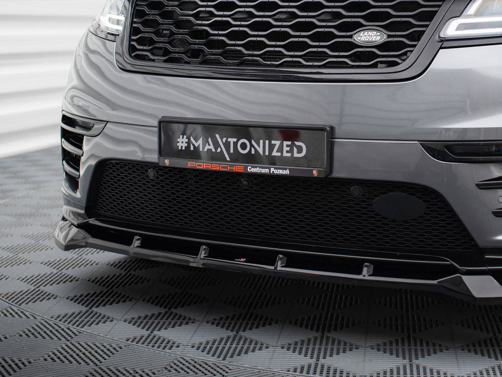 Full Body Kit compatible with Land Rover Range Rover Velar R-Dynamic Mk1 (The Kit is compatible with the towbar)