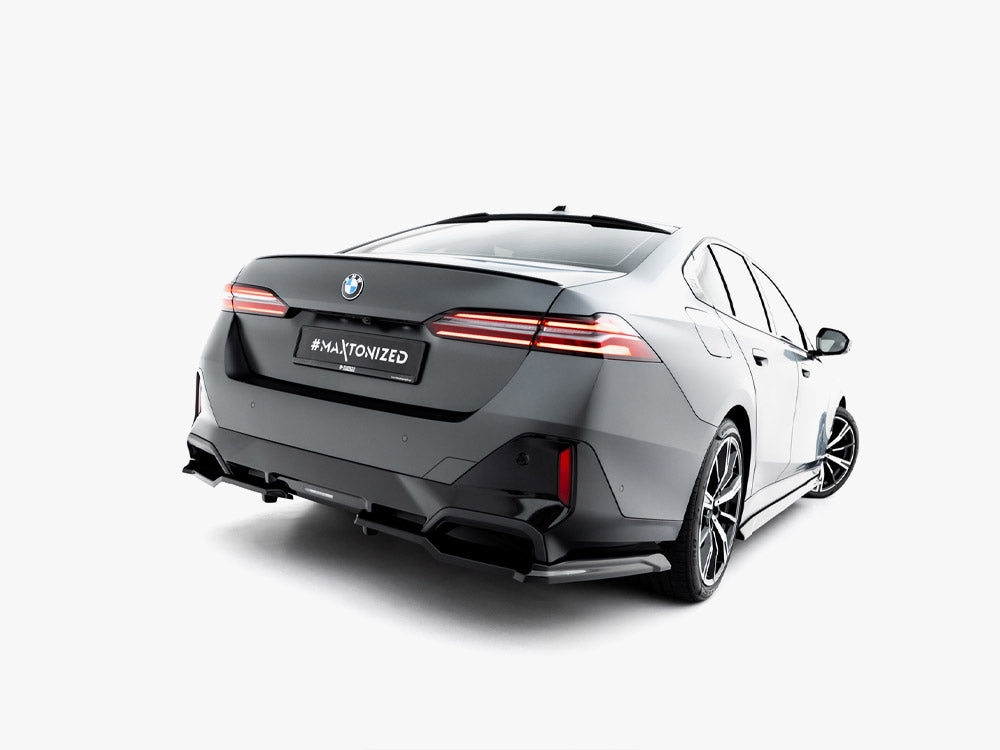 Rear Splitter (Vertical Bars) V.1 compatible with BMW 5 / i5 M-Pack Sedan / Touring G60 / G61