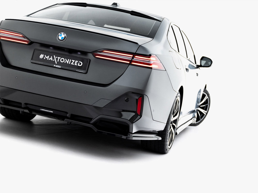 Rear Splitter (Vertical Bars) V.1 compatible with BMW 5 / i5 M-Pack Sedan / Touring G60 / G61