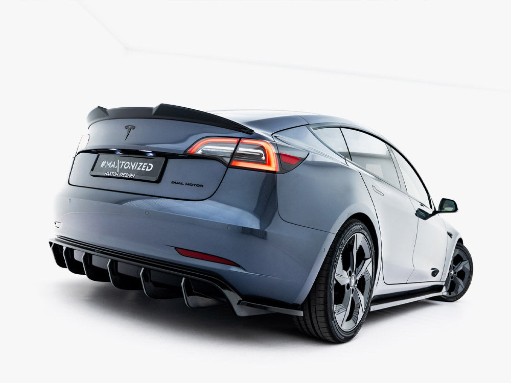 Rear Side Splitters V.2 compatible with Tesla Model 3