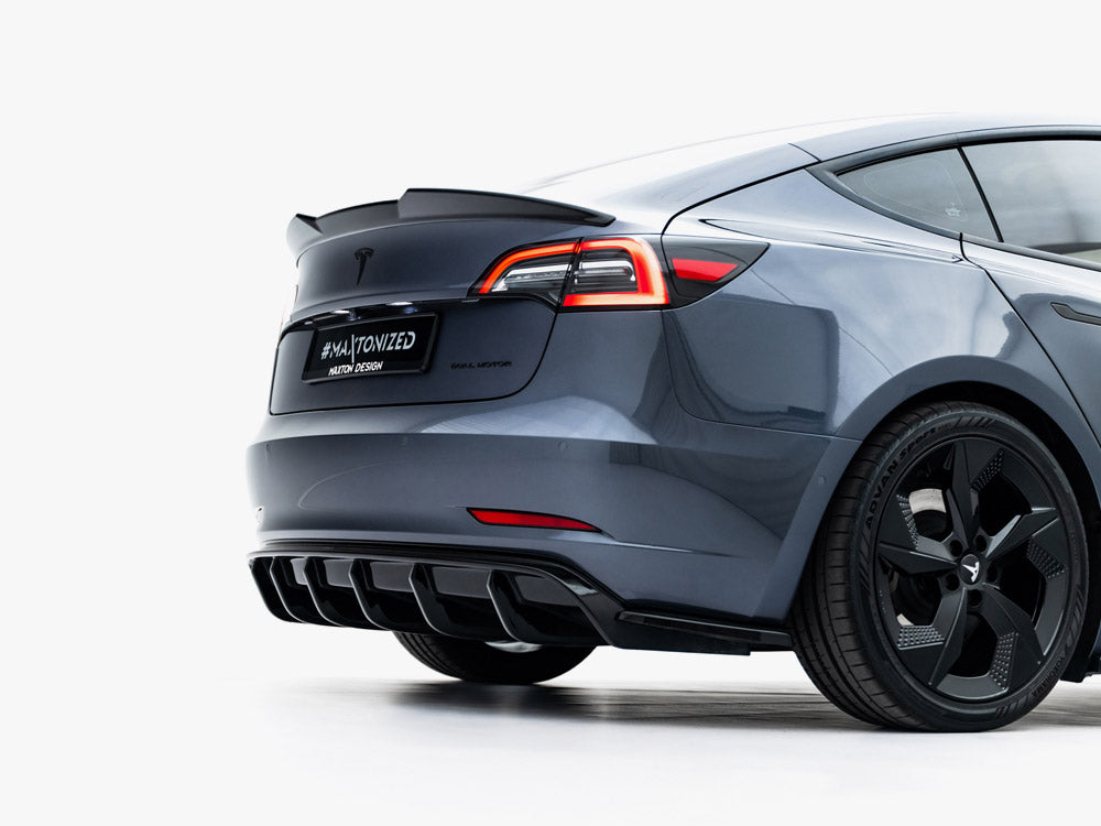 Rear Side Splitters V.2 compatible with Tesla Model 3