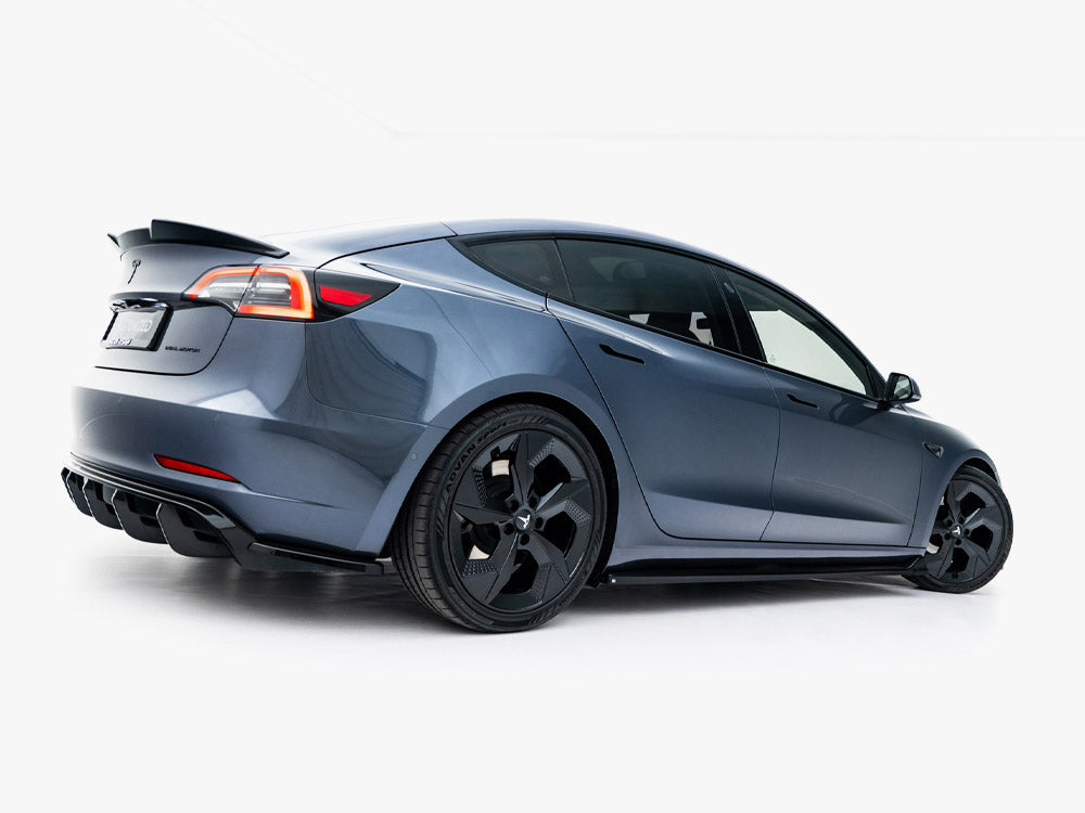 Side Skirts Diffusers V.3 compatible with Tesla Model 3 Mk1 / Mk1 Facelift