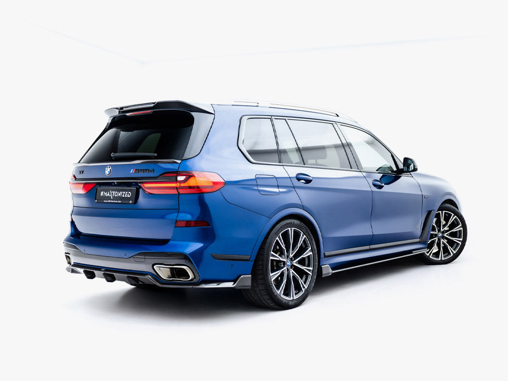 Prepreg Carbon Fiber Rear Diffuser compatible with BMW X7 M-Pack G07 / G07 Facelift (Version with towbar)