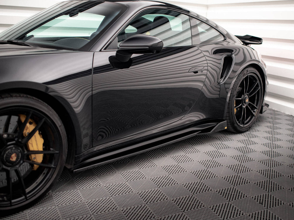 Full Body Kit compatible with Porsche 911 Turbo S 992