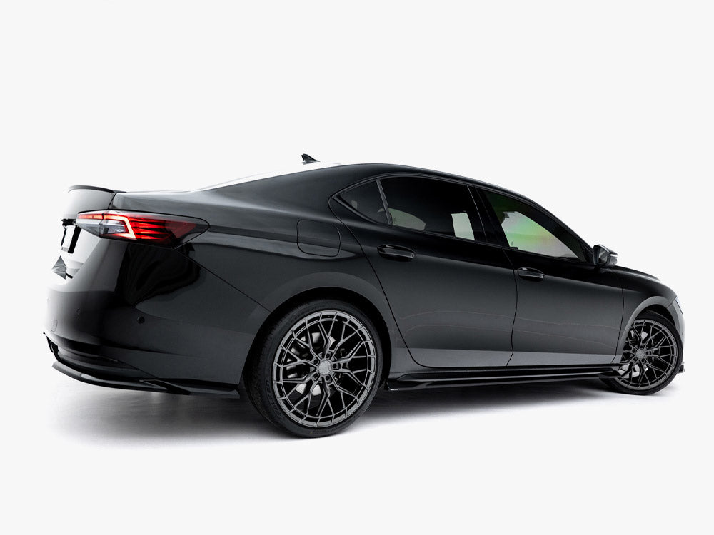 Full Body Kit Set 1 compatible with Skoda Superb Sportline Mk4