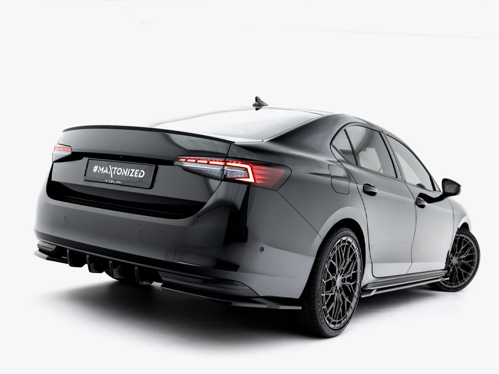 Full Body Kit Set 1 compatible with Skoda Superb Sportline Mk4