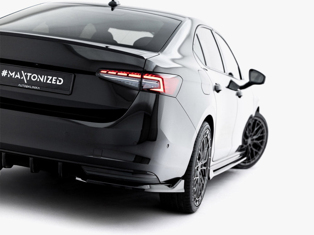 Full Body Kit Set 2 compatible with Skoda Superb Sportline Mk4