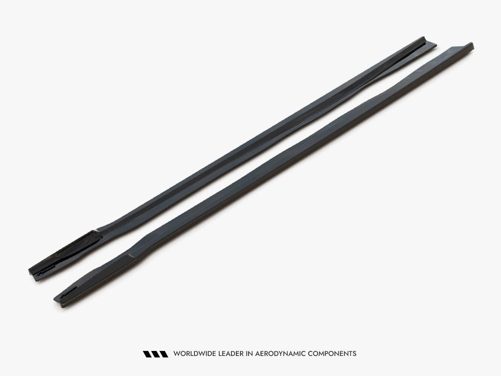 Side Skirts Diffusers compatible with BMW X7 M-Pack G07