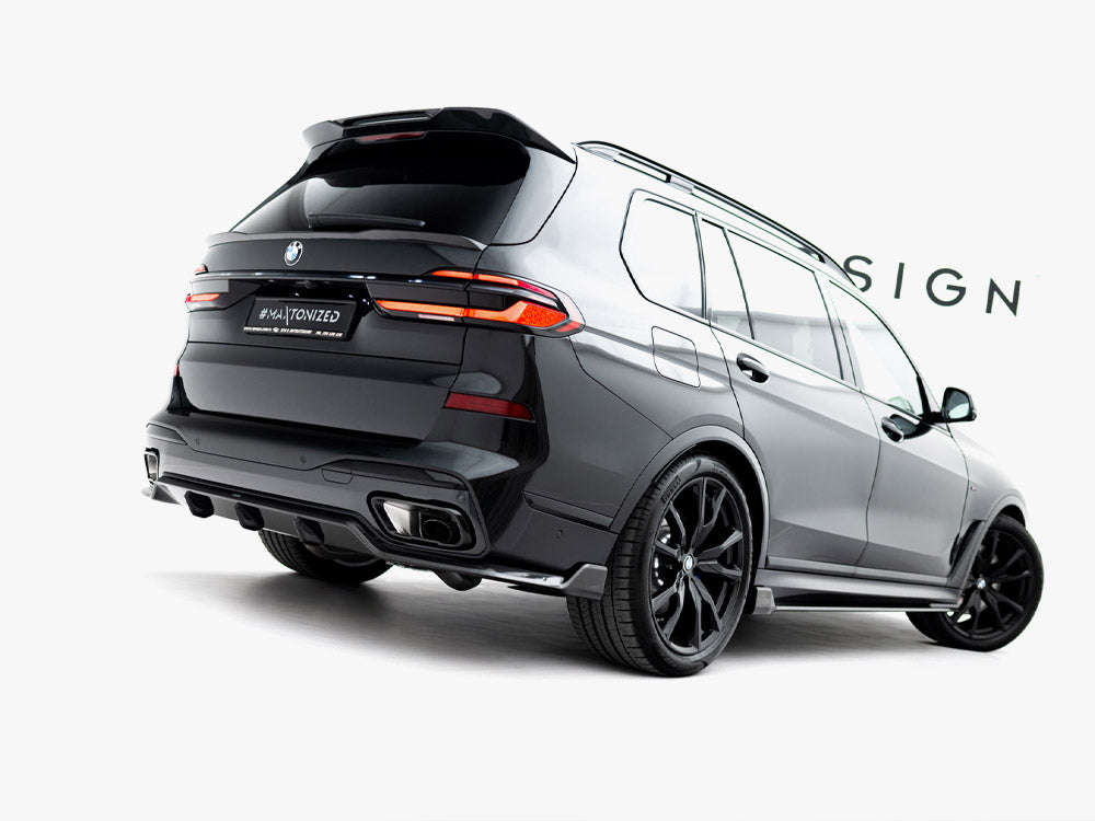 Prepreg Carbon Fiber Rear Diffuser compatible with BMW X7 M-Pack G07 Facelift