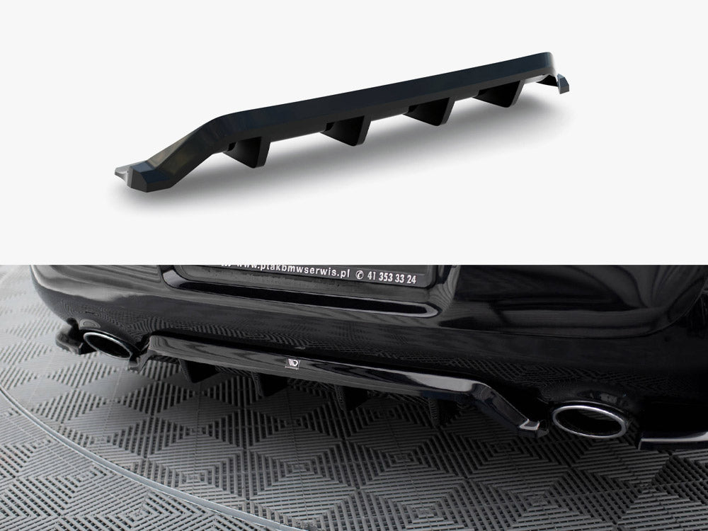 Rear Splitter (Vertical Bars) compatible with Chrysler 300 Mk2
