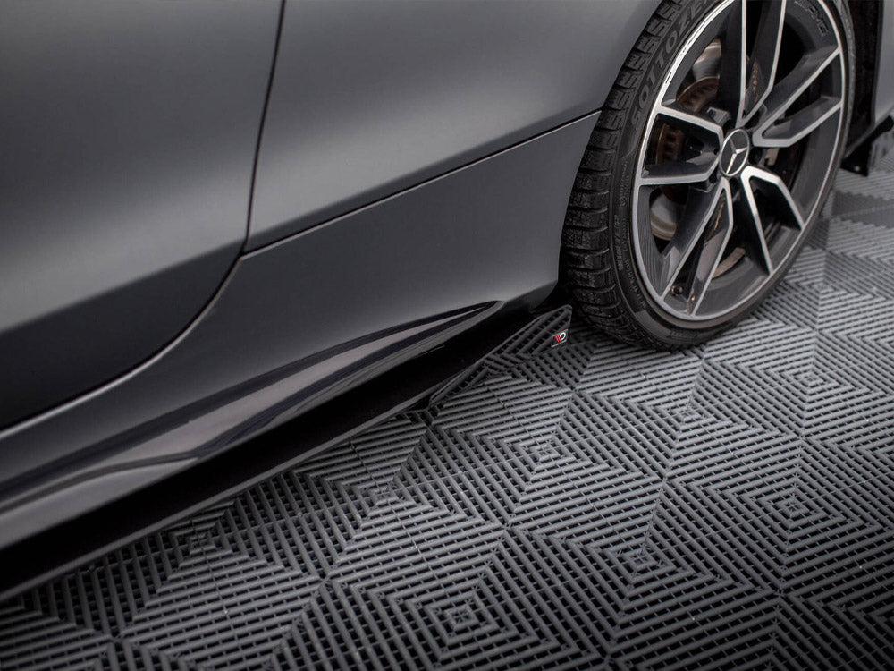 Side Flaps compatible with Mercedes-AMG C43 Coupe / Cabrio C205 Facelift / A205 Facelift