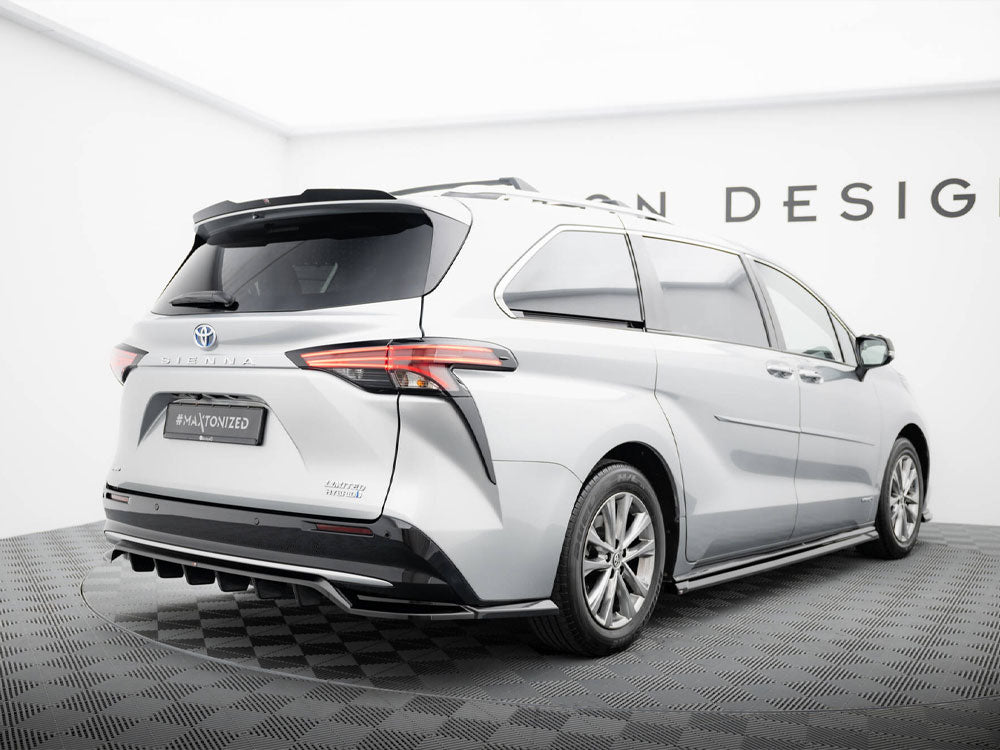 Rear Splitter (Vertical Bars) compatible with Toyota Sienna Mk4