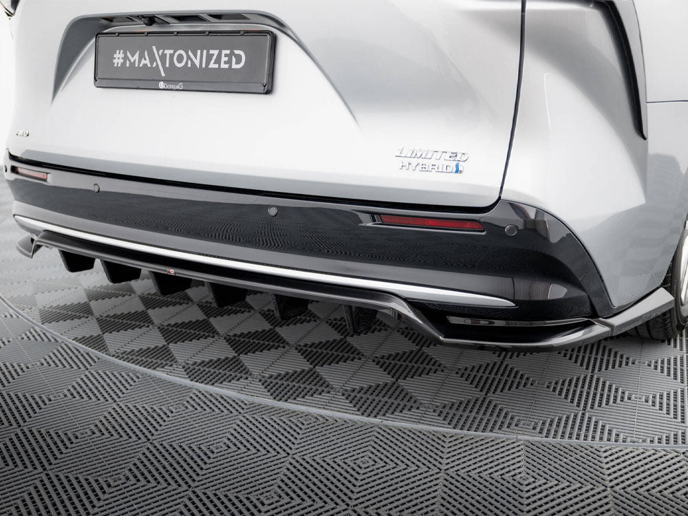 Rear Splitter (Vertical Bars) compatible with Toyota Sienna Mk4