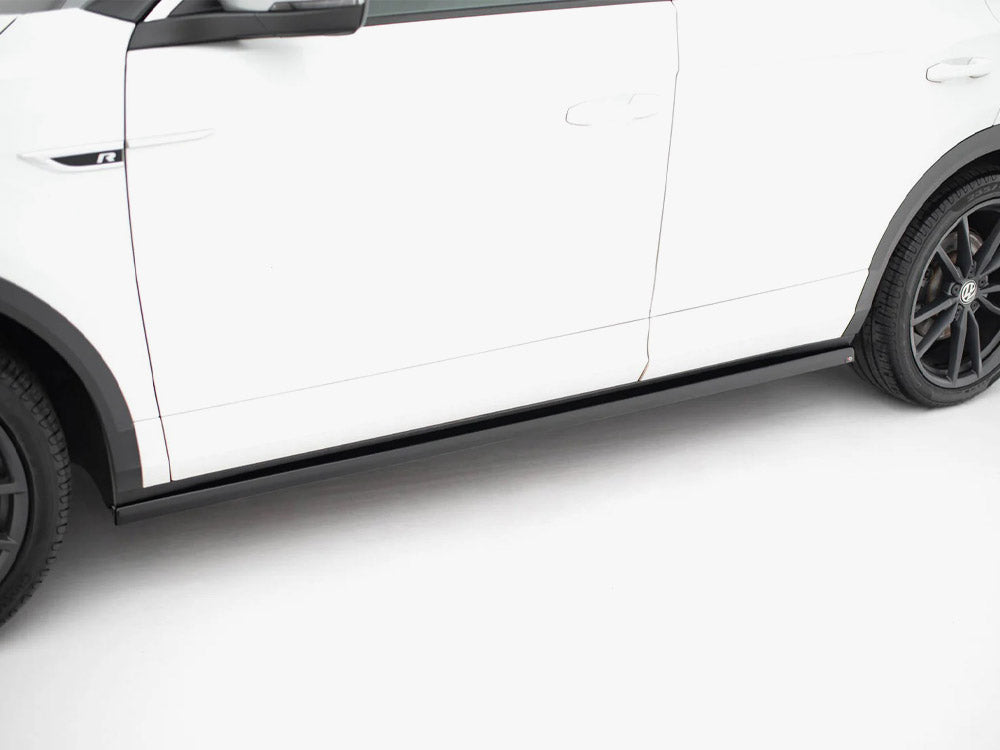 Side Skirts Diffusers compatible with Volkswagen T-Roc R / R-Line Mk1