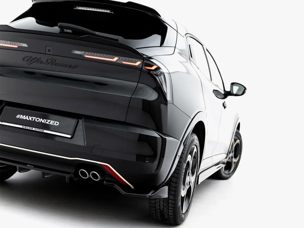 Full Body Kit compatible with Alfa Romeo Junior Mk1
