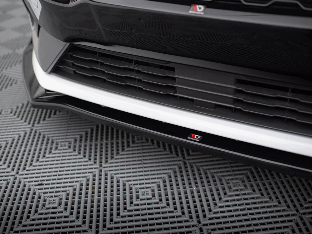 Front Splitter V.4 + Flaps compatible with Ford Fiesta ST / ST-Line Mk8