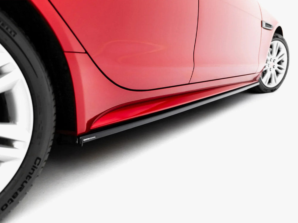 Side Skirts Diffusers compatible with Jaguar XE R-Dynamic X760 Facelift