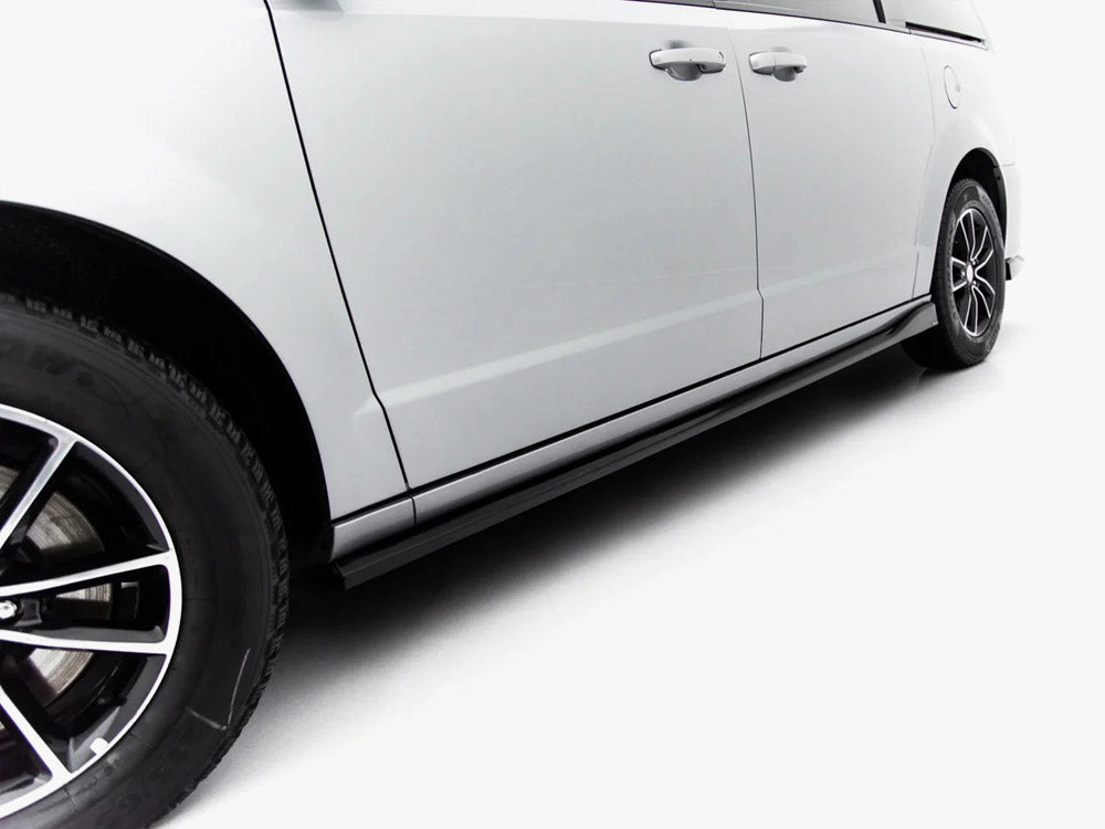 Full Body Kit compatible with Dodge Grand Caravan Mk5 Facelift