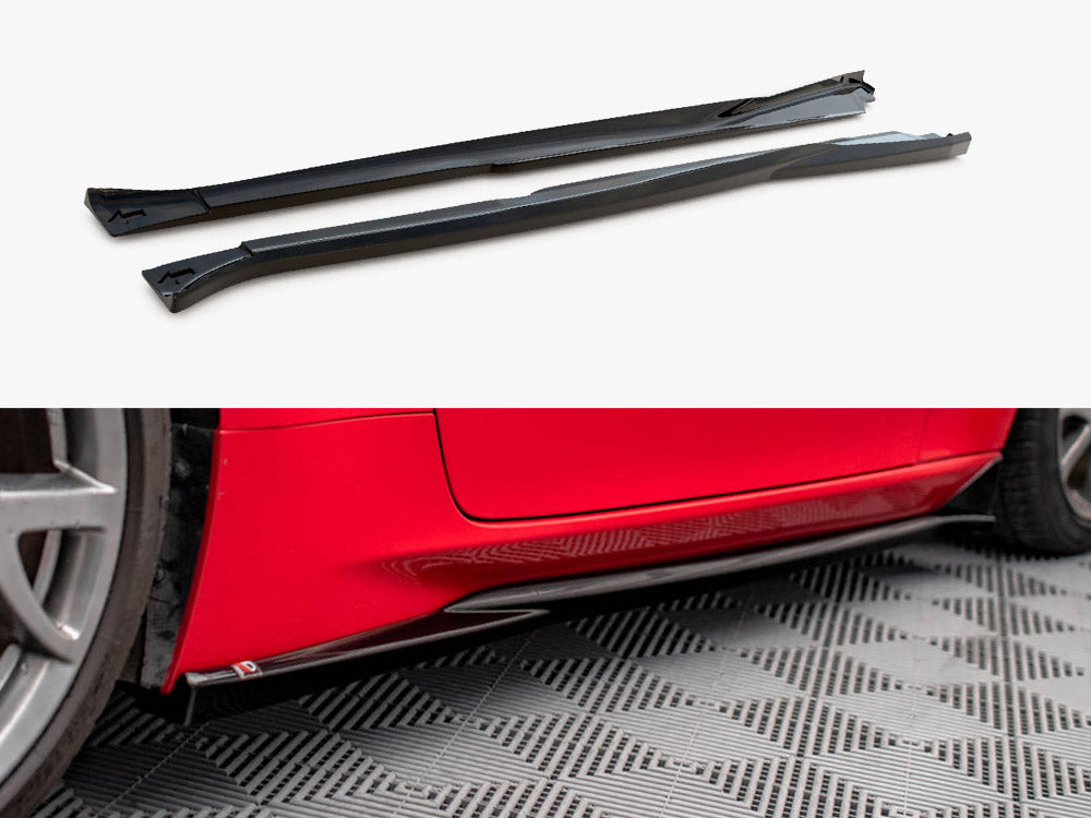 Side Skirt Diffusers V.2 compatible with Nissan 370Z