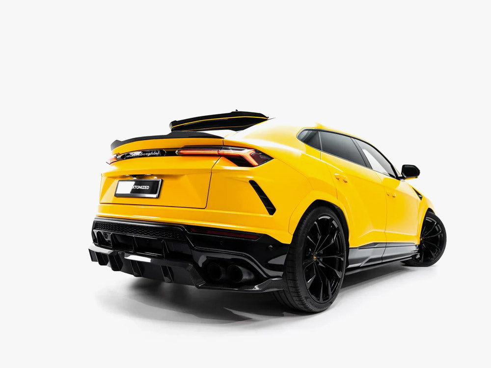 Full Body Kit Prepreg Carbon Fiber compatible with Lamborghini Urus Mk1