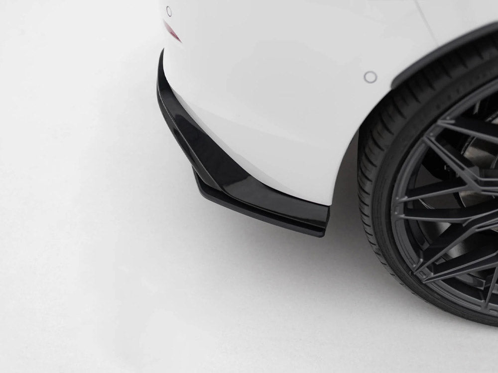 Street Pro Rear Side Splitters V.1 compatible with Volkswagen Golf GTI Mk8
