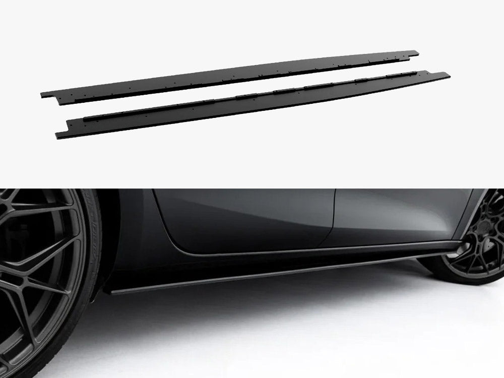 Street PRO Side Skirts Diffusers compatible with CUPRA Leon ST / Hatchback Mk1 Facelift