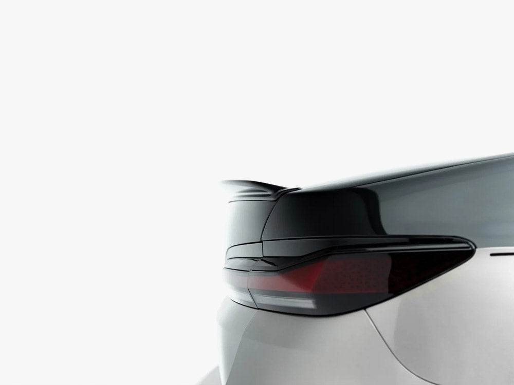 Full Body Kit compatible with BMW M760e xDrive G70