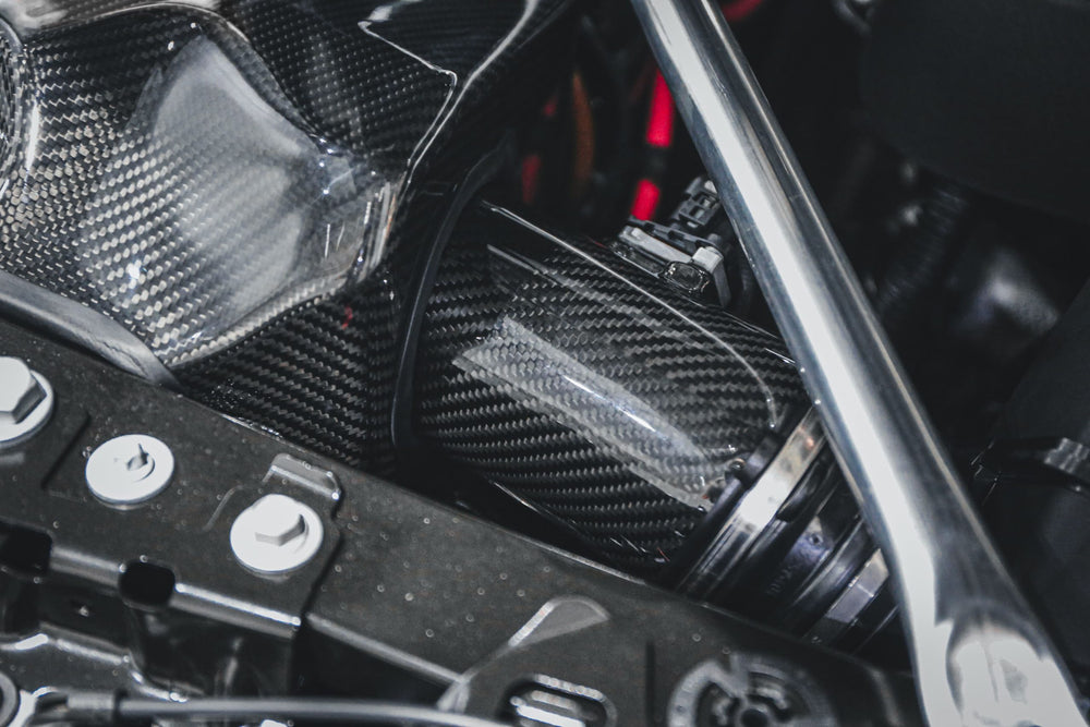 BMW G60 520i B48 ARMASPEED Carbon Fiber Cold Air Intake