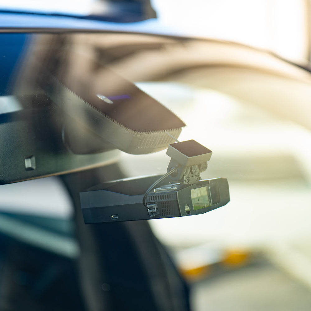 Uniden R7/R8 Quick Release Powered Mount