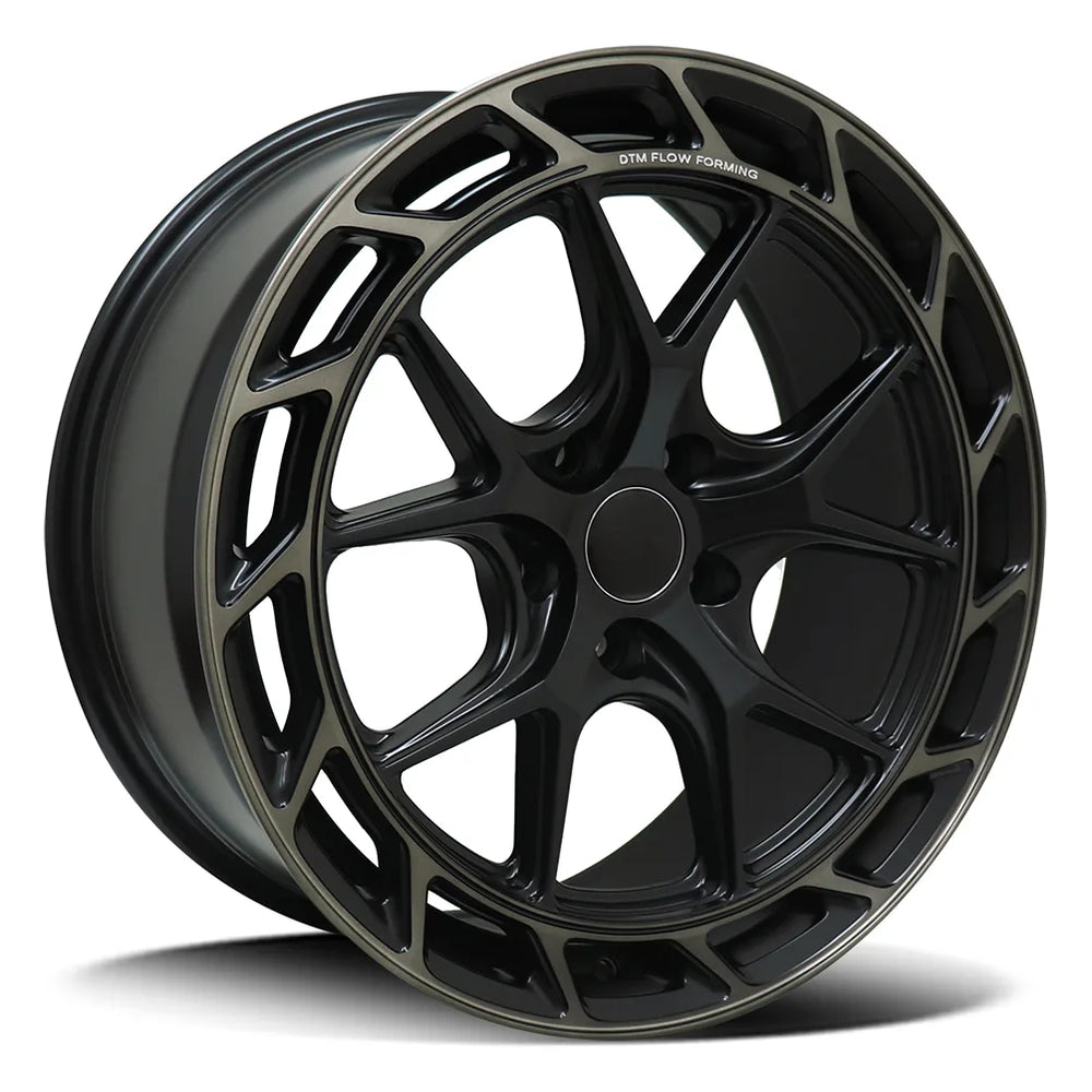 DTM 5652 | JUDGE