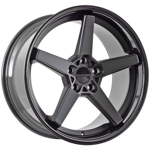 Essen-Matt Black Gloss Black Lip