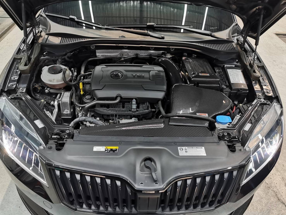 Volkswagen Passat Variant 380 TSI ARMASPEED Carbon Fiber Cold Air Intake