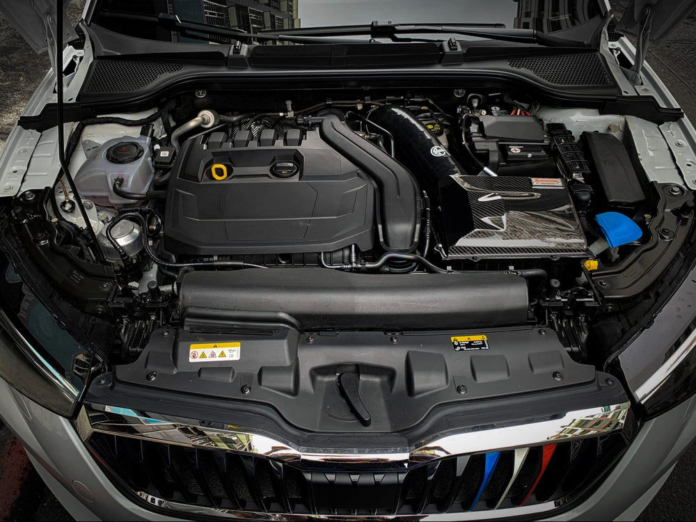 Skoda Scala 1.5 TSI ARMASPEED Carbon Fiber Cold Air Intake